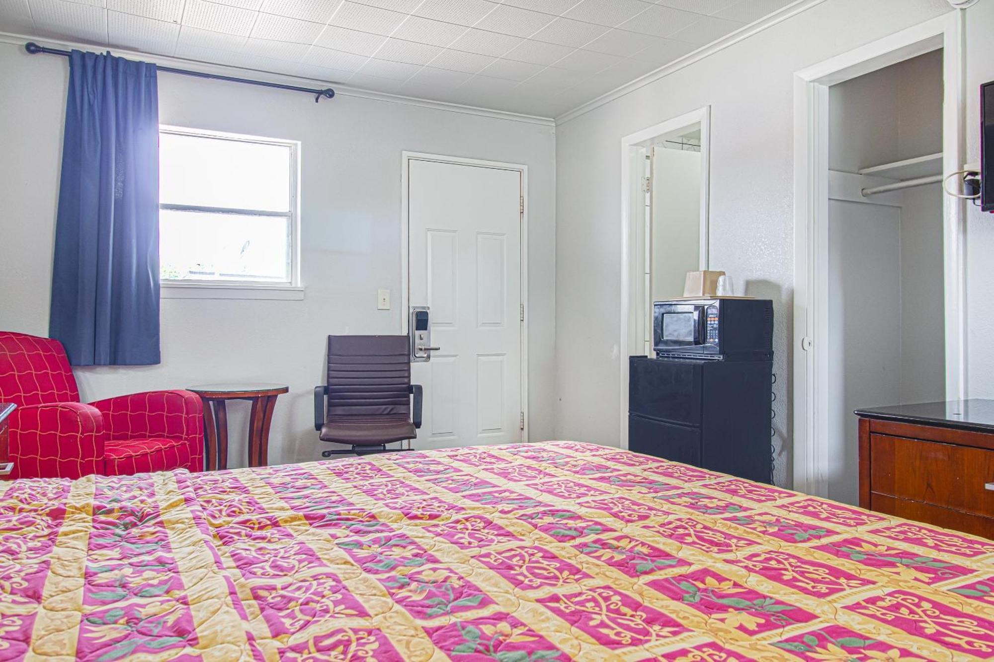 Hotel Oyo Ok S Main St Mcalester